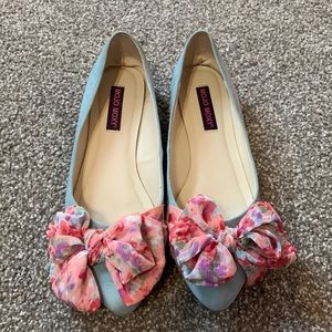 Mojo Moxy flats with bow